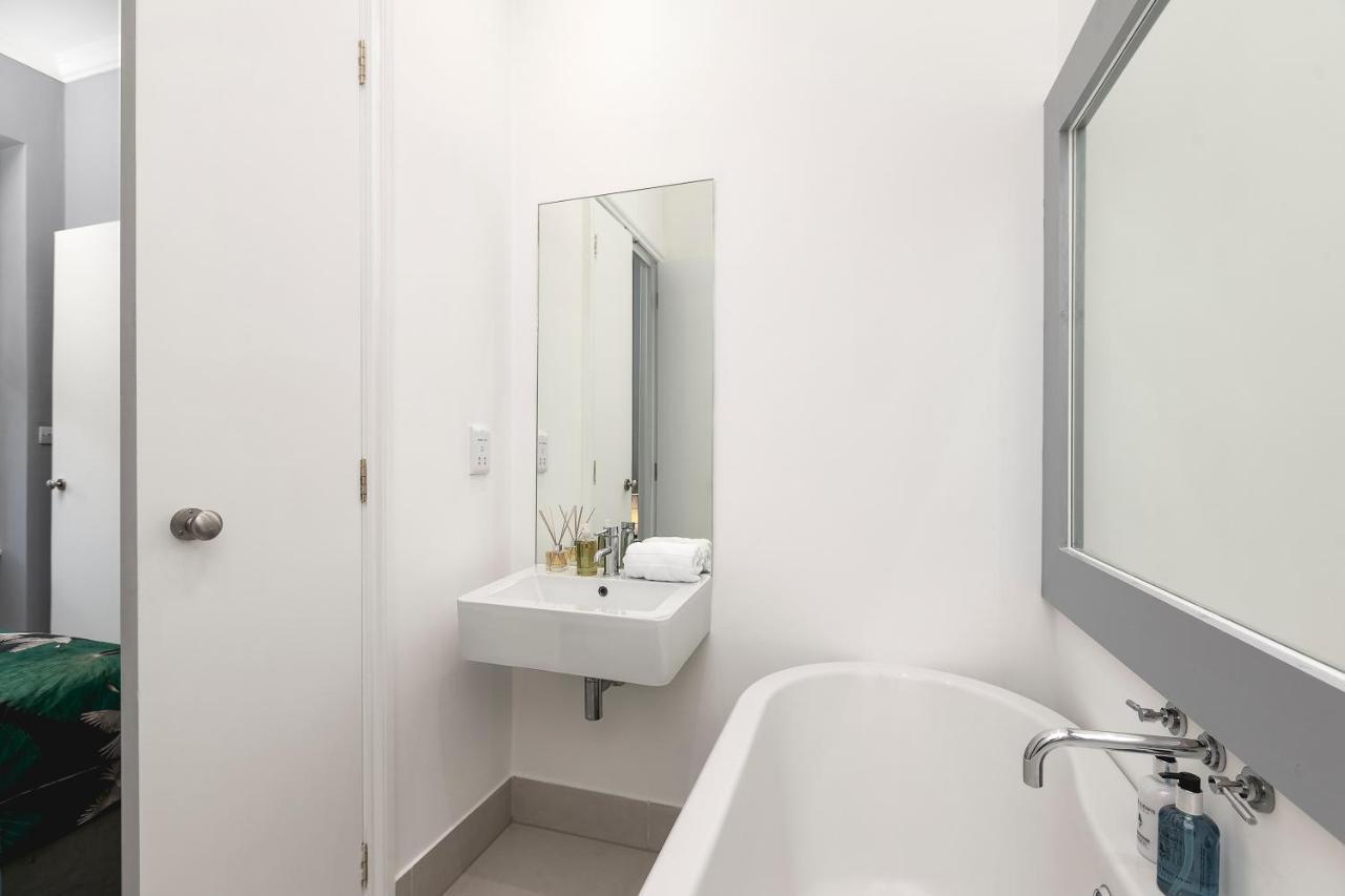 Marine Parade Sea View 2-Bedroom Apartment Hove Exteriér fotografie